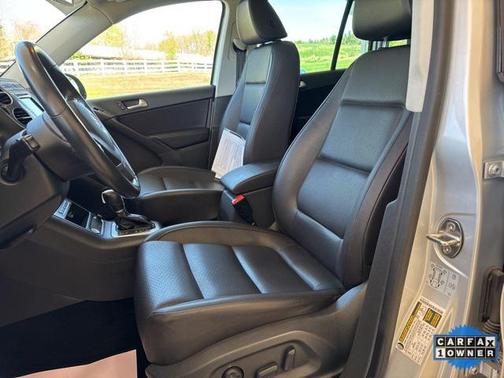 2017 Volkswagen Tiguan 2.0T Wolfsburg Edition