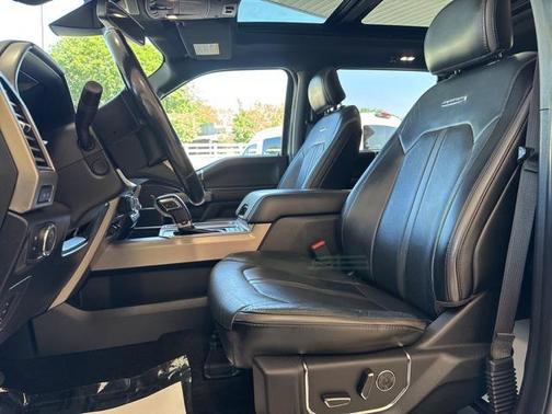 2017 Ford F-150 Platinum