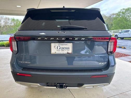 Vapor Blue Metallic 2026 Ford Explorer Active