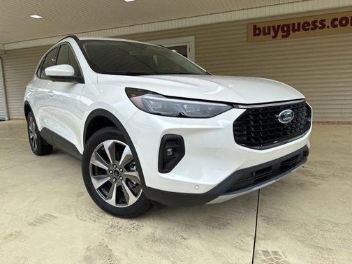 Star White Metallic Tri-Coat 2024 Ford Escape Platinum