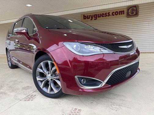 Velvet Red Pearlcoat 2020 Chrysler Pacifica Limited