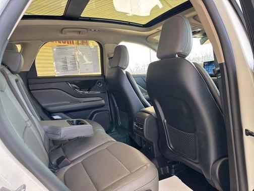 2025 Lincoln Corsair Reserve