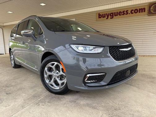 Ceramic Gray Clearcoat 2022 Chrysler Pacifica Limited