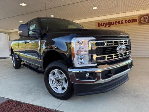 2025 Ford F-350 XLT