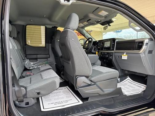 2025 Ford F-350 XLT