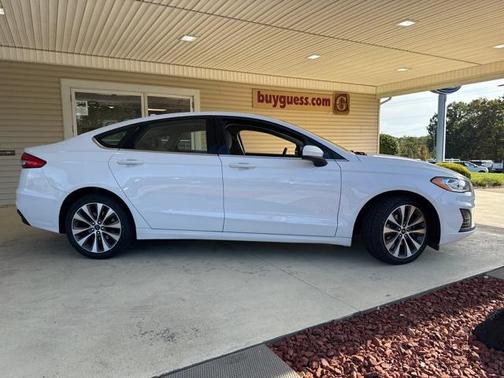 2019 Ford Fusion SE