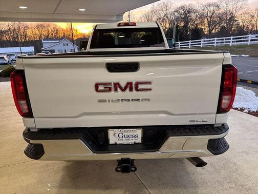 2026 GMC Sierra 2500 SLE