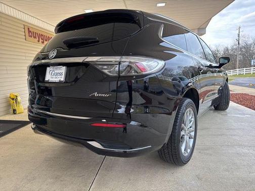 2023 Buick Enclave Avenir AWD