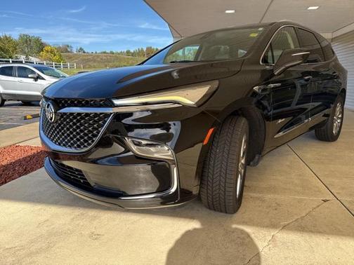 2023 Buick Enclave Avenir AWD