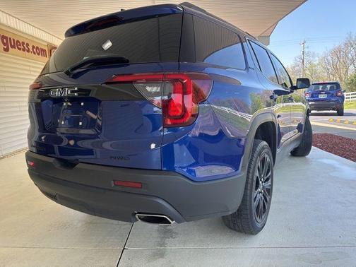 Ultra Blue Metallic 2023 GMC Acadia AWD SLE