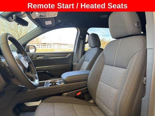 2026 GMC Acadia Elevation FWD