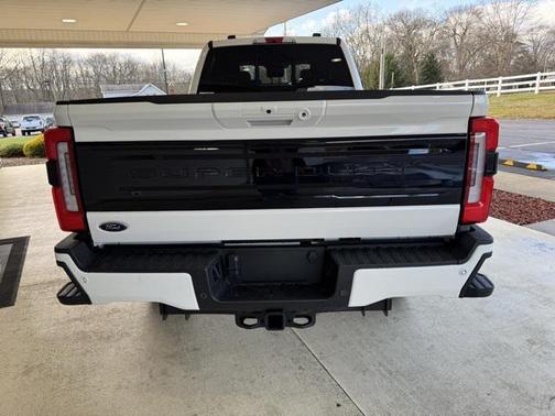 2026 Ford F-350 Platinum
