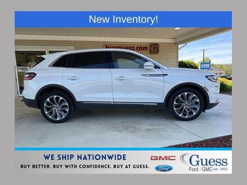 Pristine White Metallic Tri-Coat 2023 Lincoln Nautilus Reserve