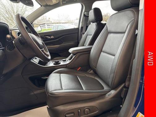 Ultra Blue Metallic 2023 GMC Acadia AWD SLT