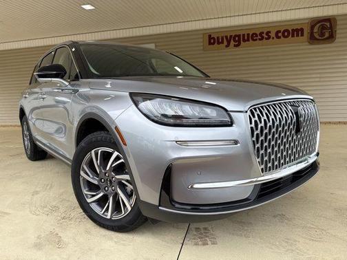 Silver Radiance Metallic Clearcoat 2023 Lincoln Corsair Standard