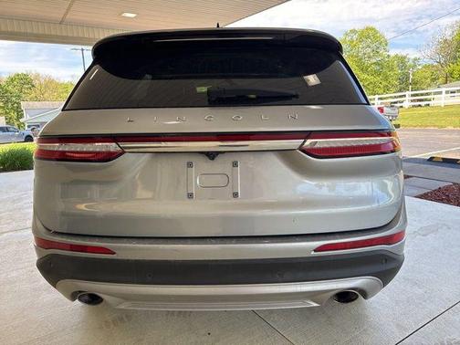 Silver Radiance Metallic Clearcoat 2023 Lincoln Corsair Standard