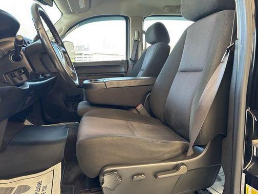 2011 Chevrolet Silverado 3500 LT