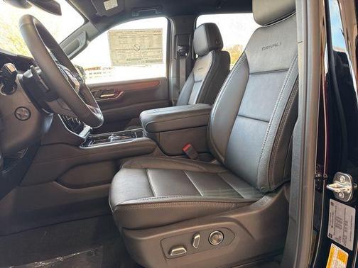 Onyx Black 2026 GMC Yukon XL Denali