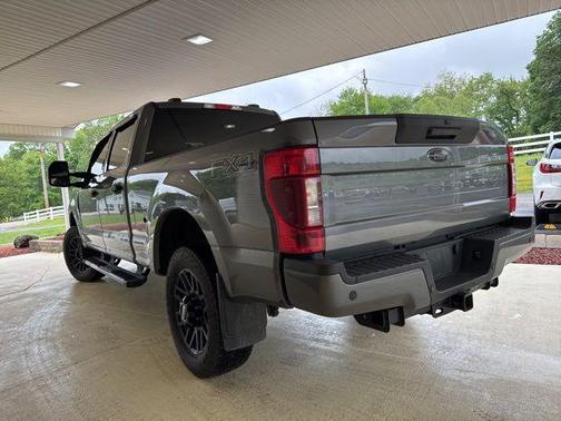 Carbonized Gray Metallic 2022 Ford F-250 XLT