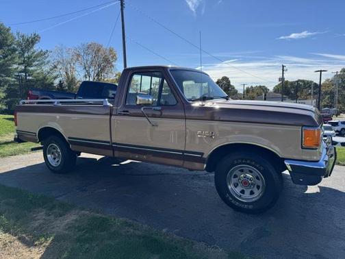 1990 Ford F-150 XLT Lariat