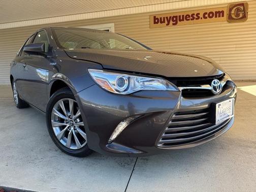 2016 Toyota Camry Hybrid XLE