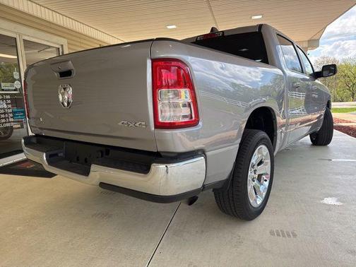 Billet Silver Metallic Clearcoat 2022 RAM 1500 Big Horn/Lone Star