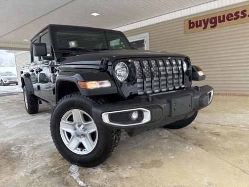 2022 Jeep Gladiator Sport S
