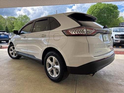 2016 Ford Edge SE