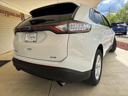 2016 Ford Edge SE