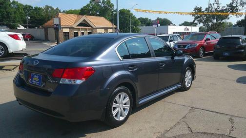 2011 Subaru Legacy Premium