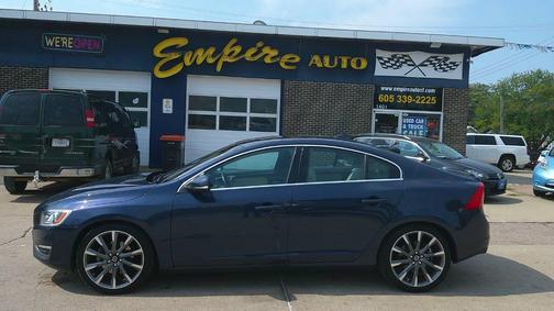 2015 Volvo S60 T5 Premier