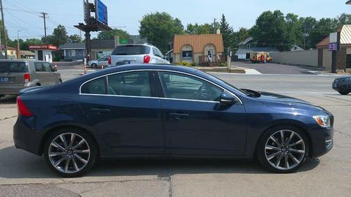 2015 Volvo S60 T5 Premier