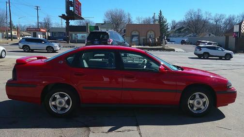 2004 Chevrolet Impala Base