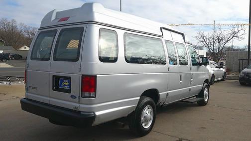 1997 Ford Club Wagon XL