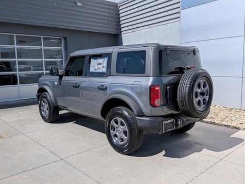 Gray Metallic 2025 Ford Bronco Big Bend