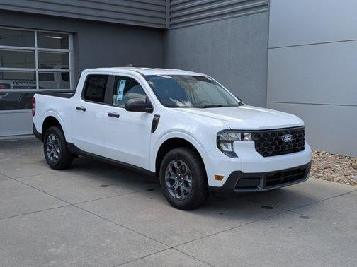 Oxford White 2026 Ford Maverick XLT
