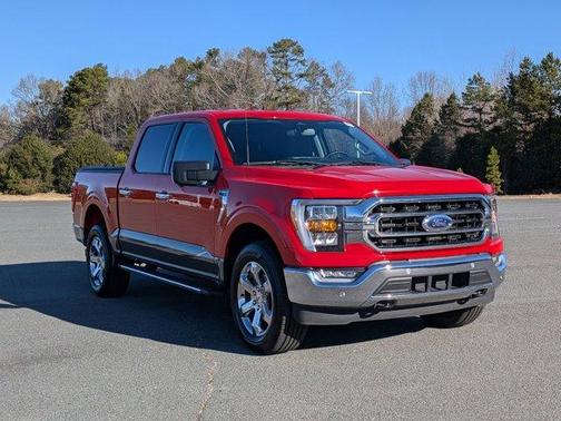 Race Red 2023 Ford F-150 XLT