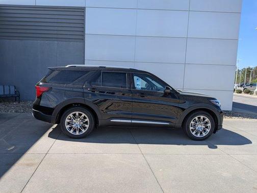 Black 2026 Ford Explorer Platinum