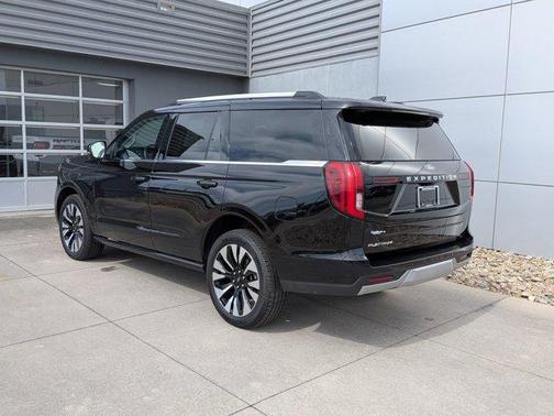 Agate Black Metallic 2025 Ford Expedition Platinum