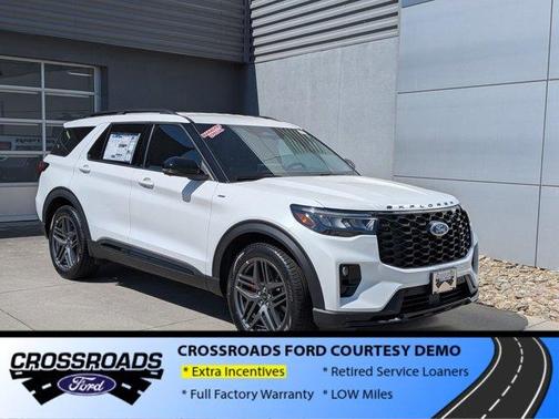 White Metallic 2026 Ford Explorer ST-Line