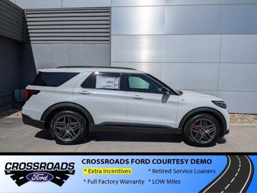 White Metallic 2026 Ford Explorer ST-Line