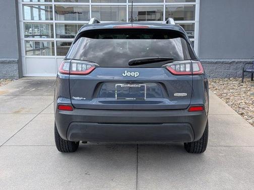 Slate Blue Pearlcoat 2020 Jeep Cherokee Latitude
