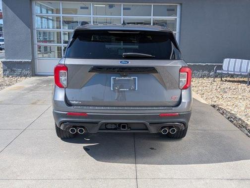 Gray Metallic 2023 Ford Explorer ST