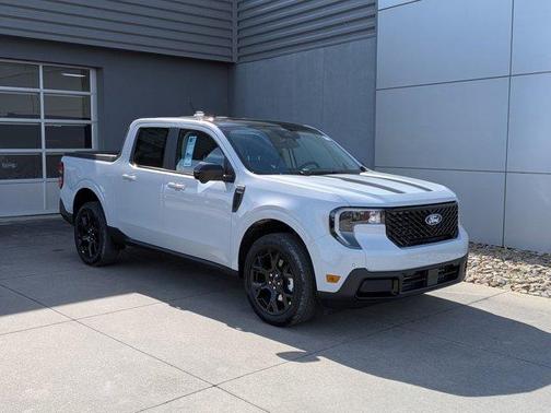 Space White Metallic 2026 Ford Maverick Lariat