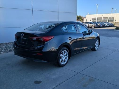 2018 Mazda Mazda3 SPORT