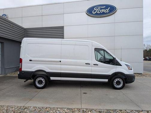 2026 Ford Transit-250 148 WB Medium Roof Cargo