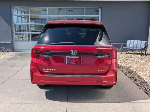 Radiant Red Metallic II 2025 Honda Odyssey Sport-L