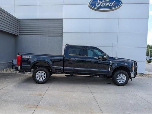 Antimatter Blue Metallic 2024 Ford F-250 XLT