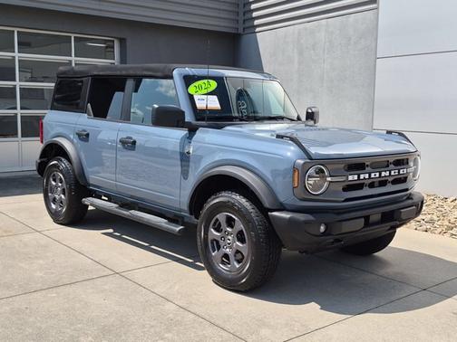 AZURE GRAY MET TRI-COAT 2023 Ford Bronco BIG BEND