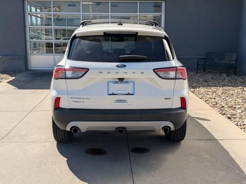 2022 Ford Escape TITANIUM